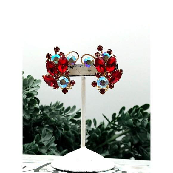 Vintage Clip-On Red & Aurora Borealis Rhinestone Earrings Gold-Tone Metal Statem - Picture 7 of 8